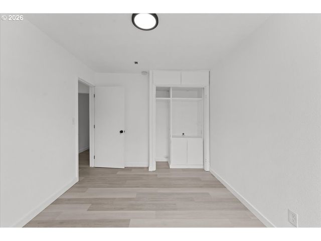 6725 Se MABEL Ave, Milwaukie, OR 97267