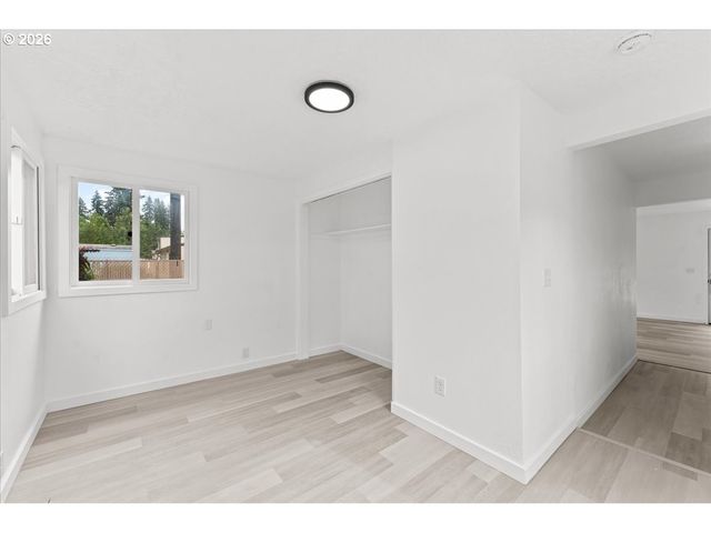 6725 Se MABEL Ave, Milwaukie, OR 97267