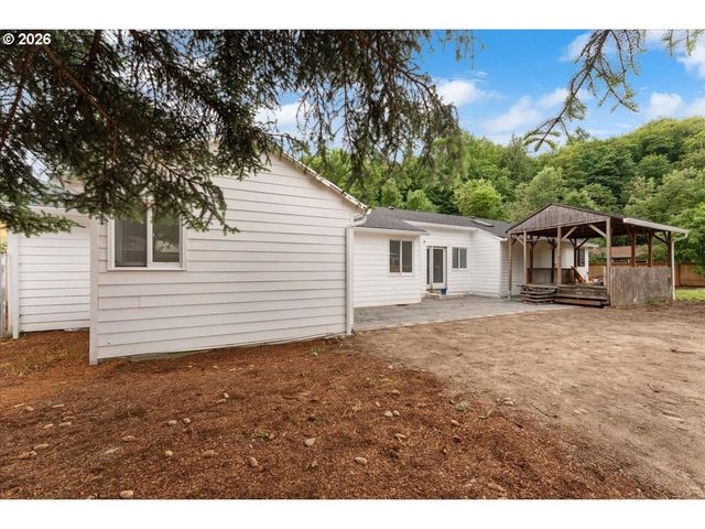 6725 Se MABEL Ave, Milwaukie, OR 97267