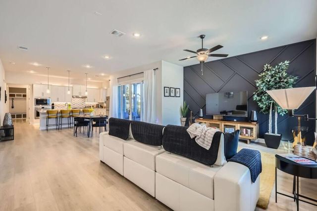 7700 Ella Lee LN, Austin, TX 78744