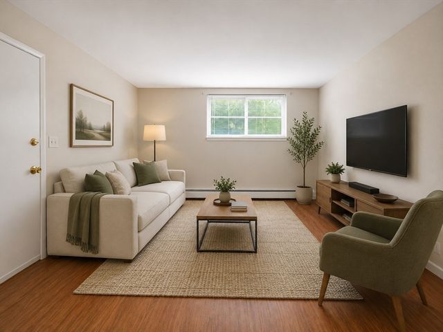 69 W Elm Ter 1, Brockton, MA 02301