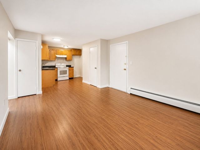 69 W Elm Ter 1, Brockton, MA 02301