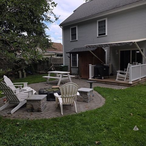 11 Orchard St, Tewksbury, MA 01876