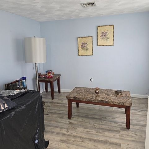 11 Orchard St, Tewksbury, MA 01876