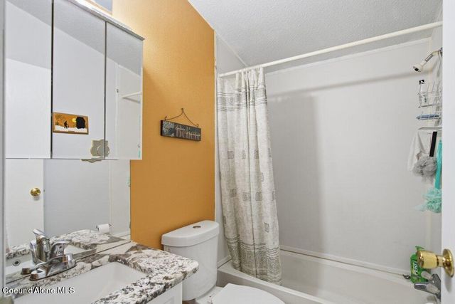 5970 W Massachusetts ST, Spirit Lake, ID 83869