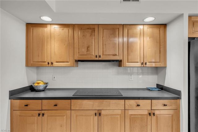 3189 Barbour DR, Virginia Beach, VA 23456