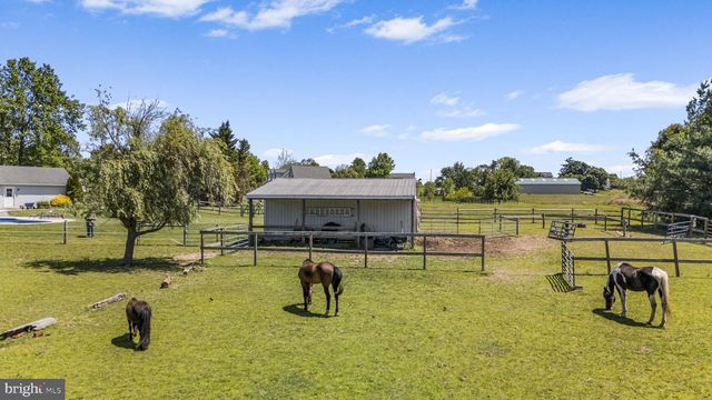 624 FAGLEYSVILLE RD, Perkiomenville, PA 18074