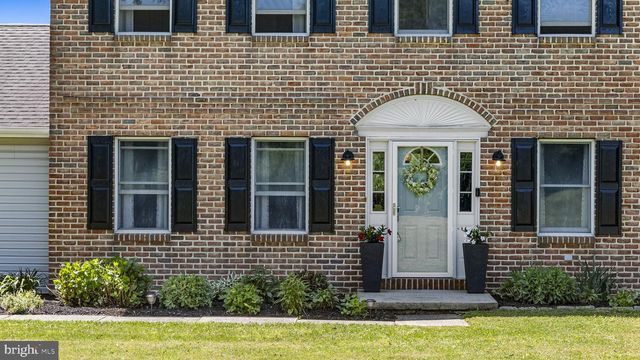 624 FAGLEYSVILLE RD, Perkiomenville, PA 18074