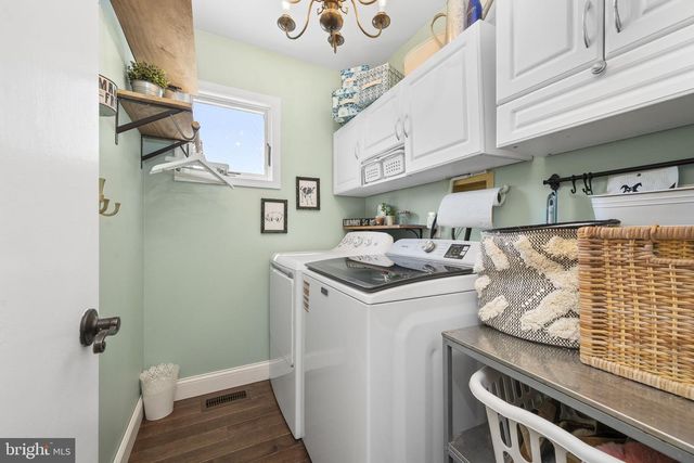624 FAGLEYSVILLE RD, Perkiomenville, PA 18074