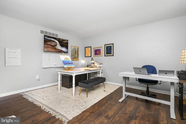 624 FAGLEYSVILLE RD, Perkiomenville, PA 18074
