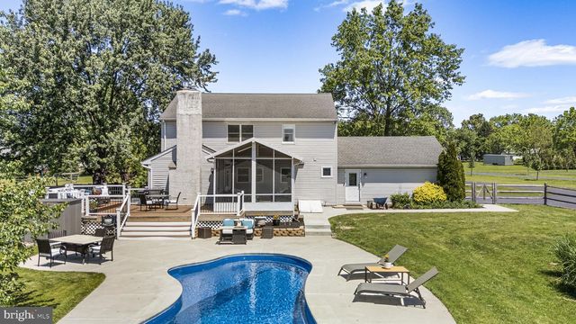 624 FAGLEYSVILLE RD, Perkiomenville, PA 18074