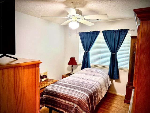 189 Wakefield Lane, Wharton, TX 77488
