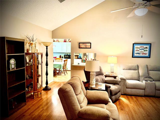 189 Wakefield Lane, Wharton, TX 77488