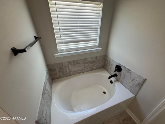 406 Gray Birch Loop, Youngsville, LA 70592