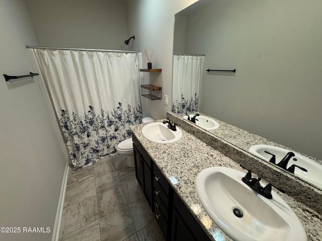 406 Gray Birch Loop, Youngsville, LA 70592