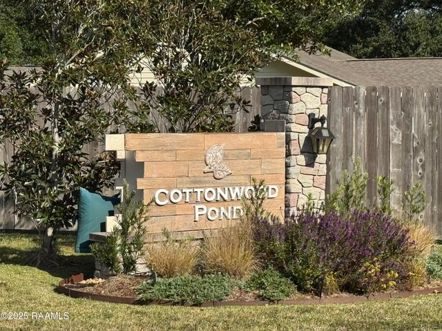 406 Gray Birch Loop, Youngsville, LA 70592