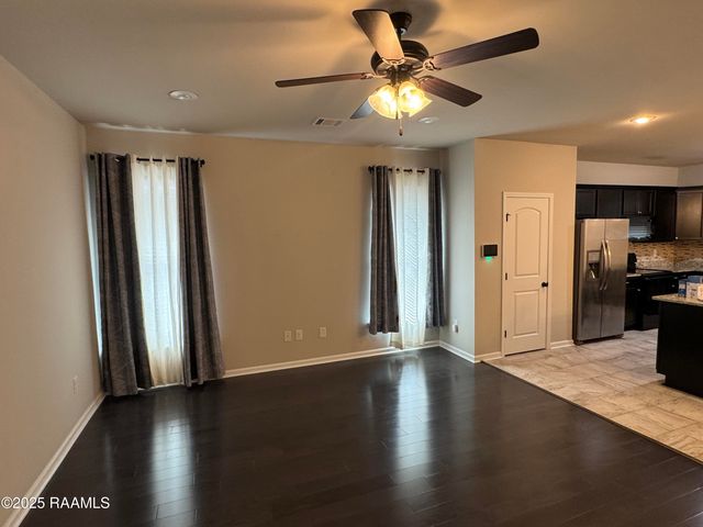 406 Gray Birch Loop, Youngsville, LA 70592