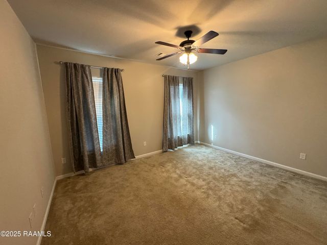 406 Gray Birch Loop, Youngsville, LA 70592