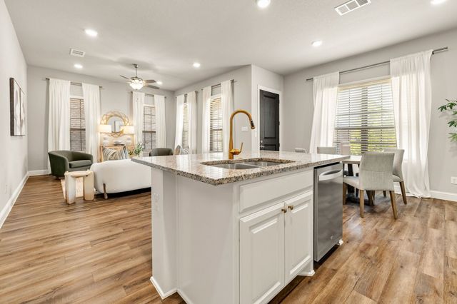 8313 Cotton Belt Lane, North Richland Hills, TX 76182