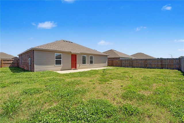 908 W Aiden Drive, Siloam Springs, AR 72761