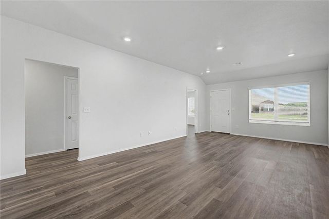 908 W Aiden Drive, Siloam Springs, AR 72761