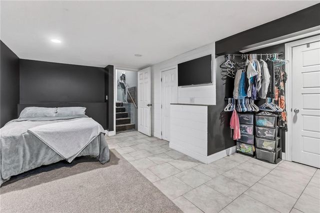 1604 67th Street, Kansas City, MO 64118