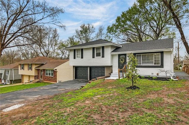 1604 67th Street, Kansas City, MO 64118