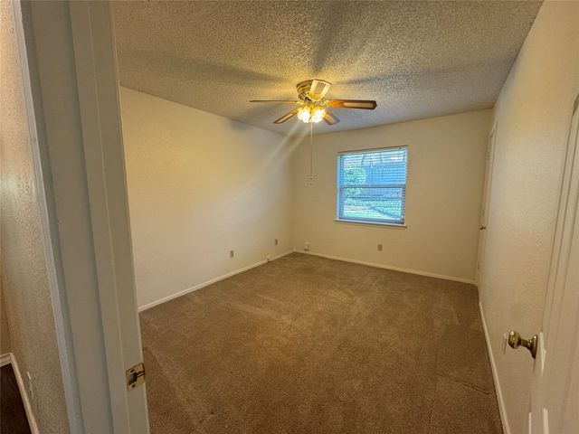 5305 Bright Star Trail, Arlington, TX 76017