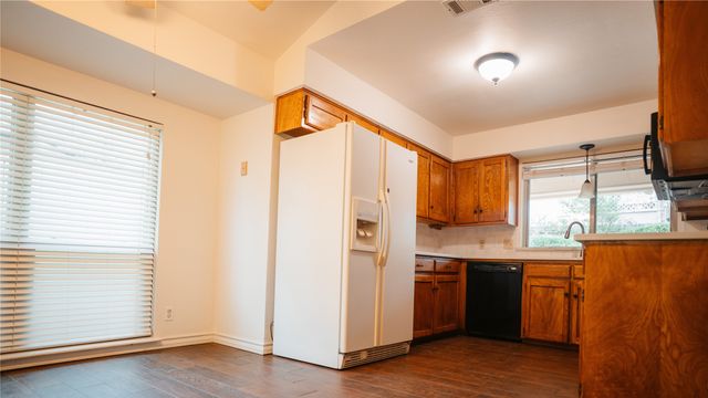 5305 Bright Star Trail, Arlington, TX 76017