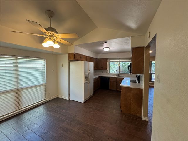 5305 Bright Star Trail, Arlington, TX 76017