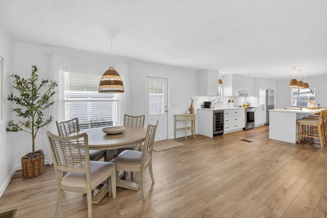 53002 Del Rio Bay, Boynton Beach, FL 33436