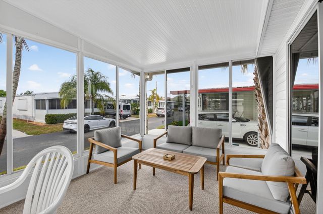 53002 Del Rio Bay, Boynton Beach, FL 33436