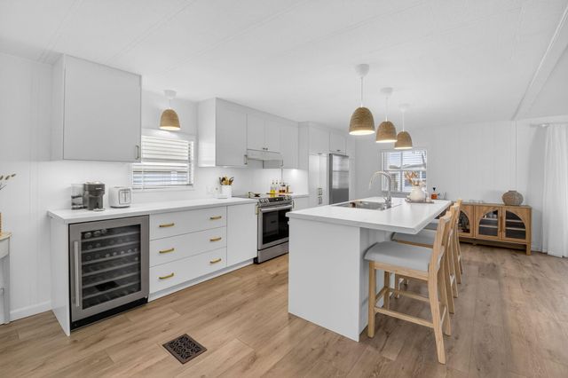 53002 Del Rio Bay, Boynton Beach, FL 33436