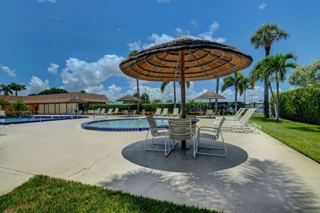 53002 Del Rio Bay, Boynton Beach, FL 33436