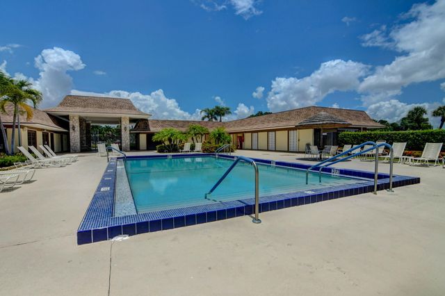 53002 Del Rio Bay, Boynton Beach, FL 33436