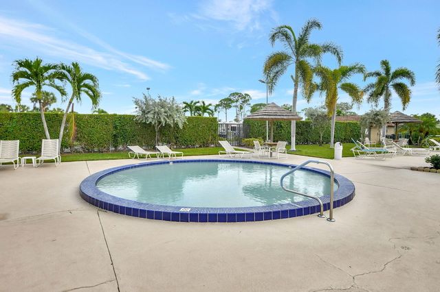 53002 Del Rio Bay, Boynton Beach, FL 33436