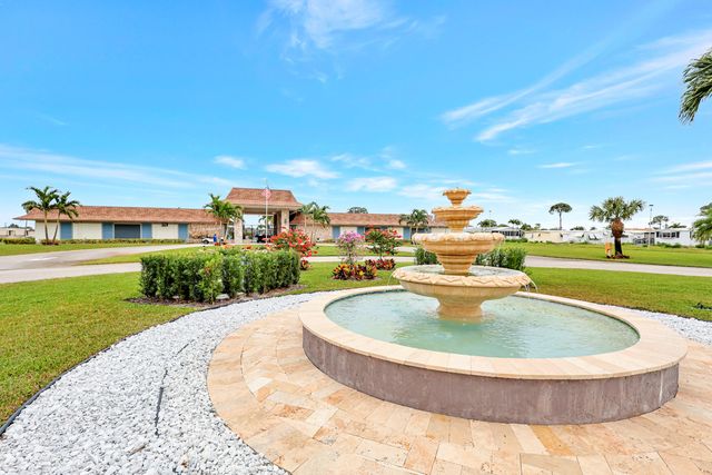 53002 Del Rio Bay, Boynton Beach, FL 33436