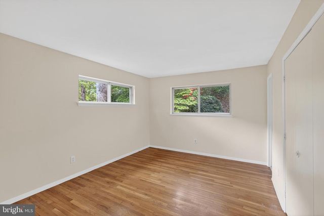 7818 GLENISTER DR, Springfield, VA 22152
