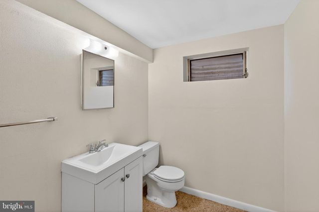 7818 GLENISTER DR, Springfield, VA 22152