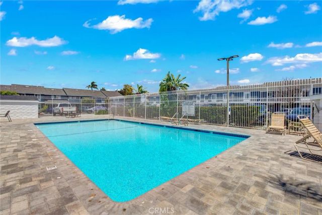 153 Lexington, Costa Mesa, CA 92626
