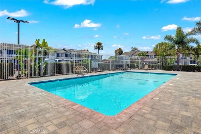 153 Lexington, Costa Mesa, CA 92626