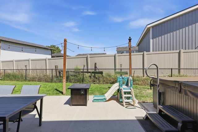 19925 E 1st Ct, Spokane Valley, WA 99016