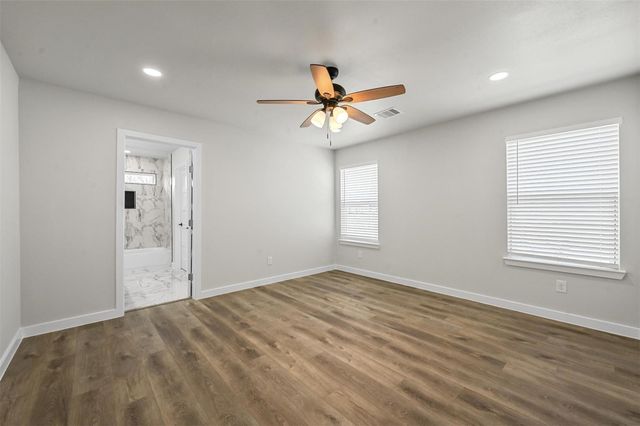 2409 Jeffries Street, Dallas, TX 75215