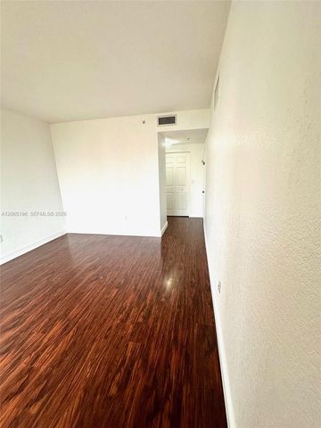 215 SW 42nd Avenue 401, Miami, FL 33134