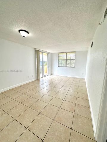 215 SW 42nd Avenue 401, Miami, FL 33134
