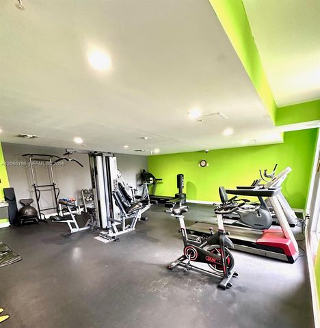 215 SW 42nd Avenue 401, Miami, FL 33134