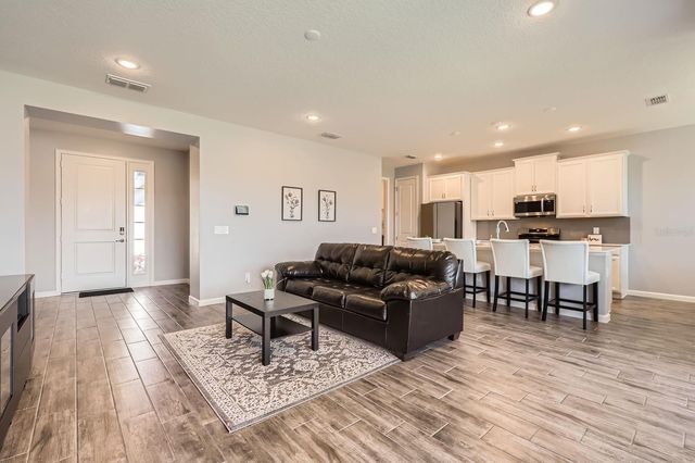 2372 SIRENA LANE, Mount Dora, FL 32757