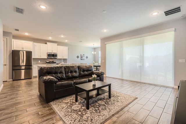2372 SIRENA LANE, Mount Dora, FL 32757