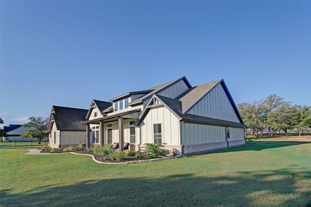 498 County Road 4598, Boyd, TX 76023 — photo 4