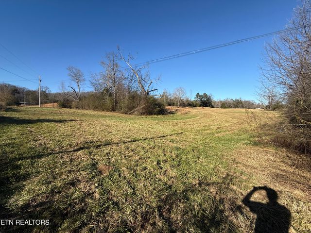 17657 N Nopone Valley Rd, Decatur, TN 37322